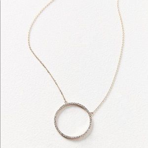 Gold circle necklace